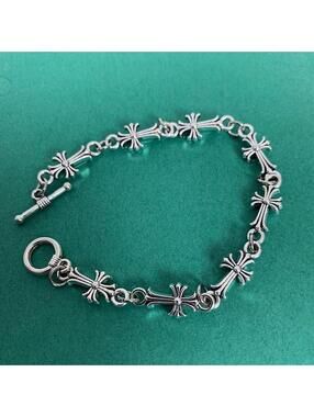 Y2k Vintage style gothic cross pendant silver bracelet. Cool design. Nice